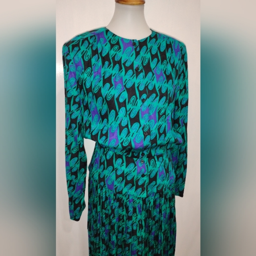 VINTAGE 2PC CLAUDE ENSEMBLE